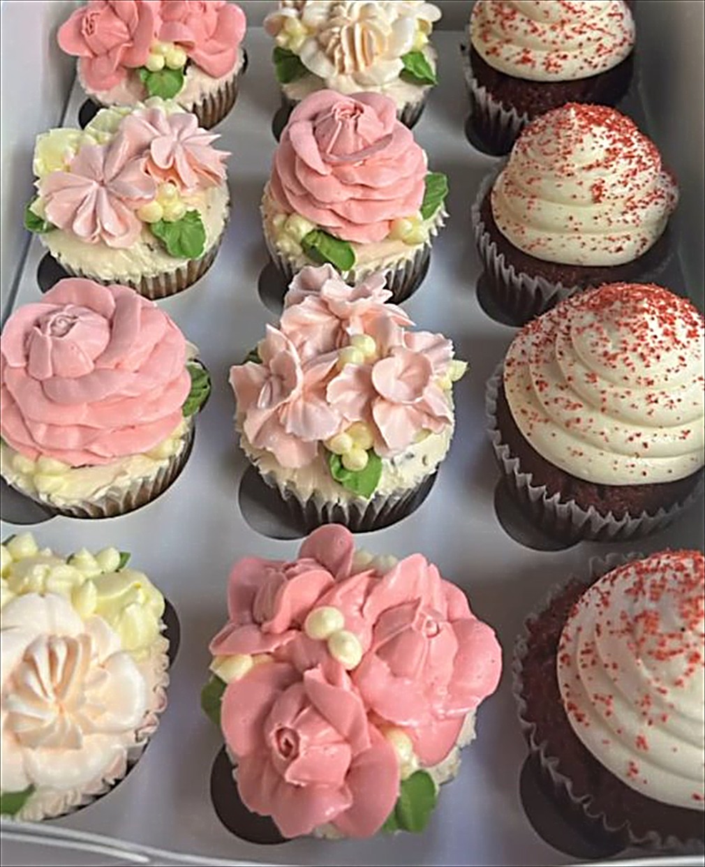Pink flower cupcakes for Mother's Day